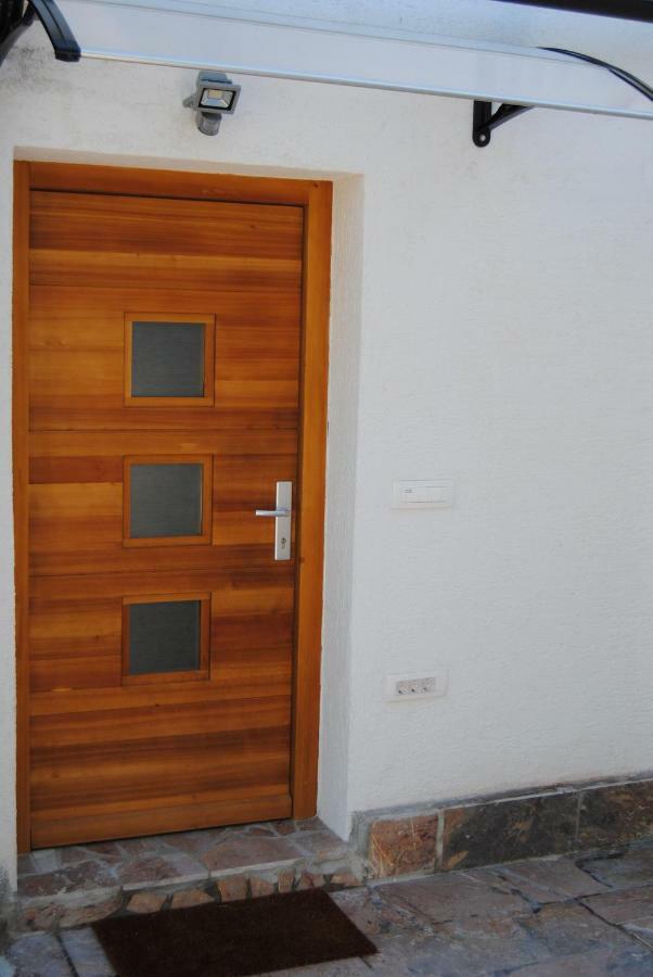 Apartment With Free Parking Ljubljana Exterior photo